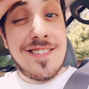 Meet your Posher, Dustin